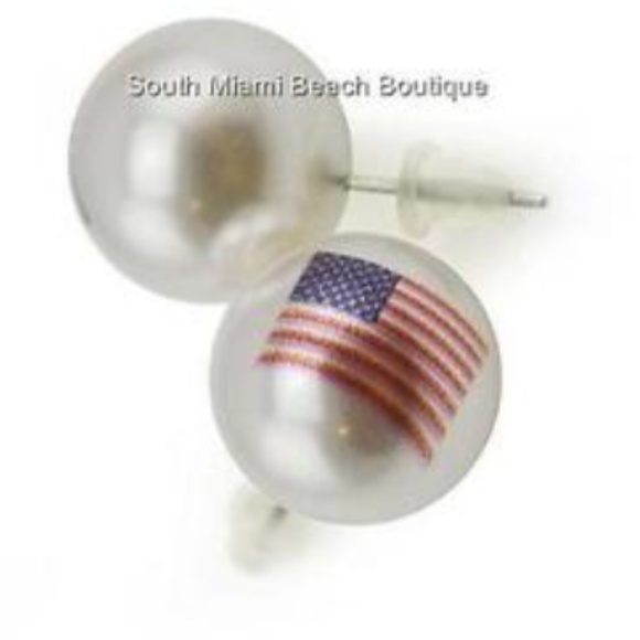 USA Flag Pearl Earrings American Patriotic US - Picture 2 of 8